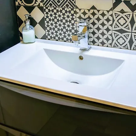 アパート Yhome | Royal Vittorio トリノ