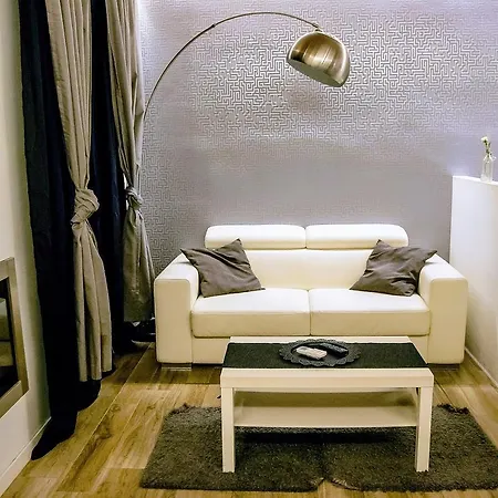 Yhome | Royal Vittorio アパート トリノ